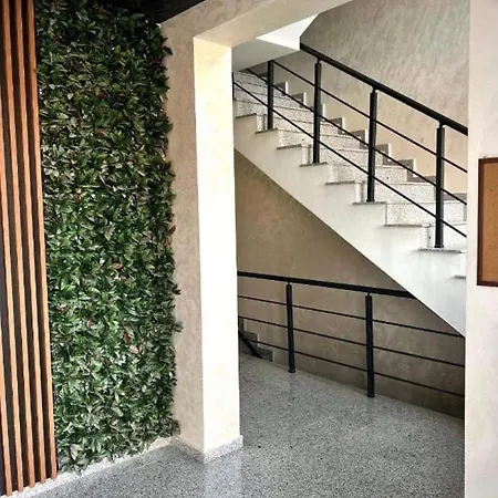 Ultra Lux Free Underground Secure Parking Apartment *