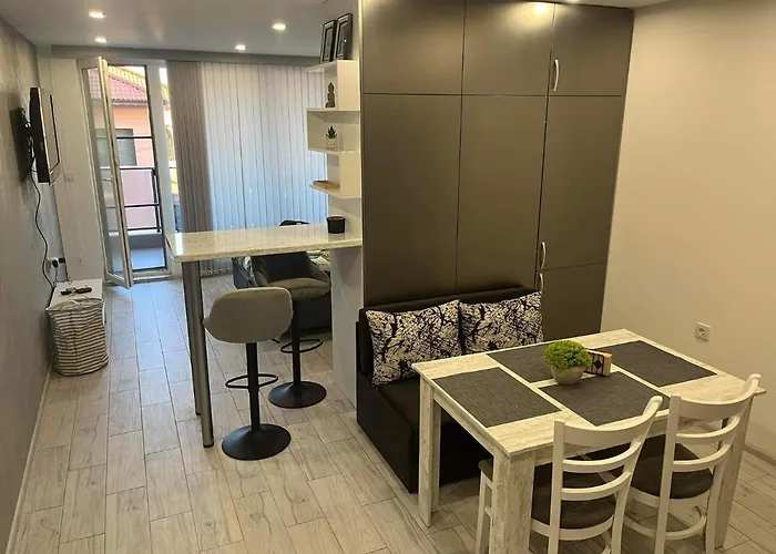 Ultra Lux Free Underground Secure Parking Lejlighed