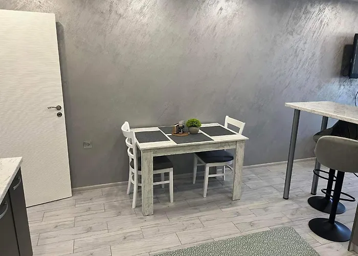 Ultra Lux Free Underground Secure Parking דירה פזרג'יק